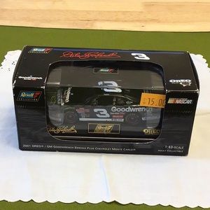 NASCAR Dale Earnhardt Sr. #3 Goodwrench Oreo 2001 retired limited edition new